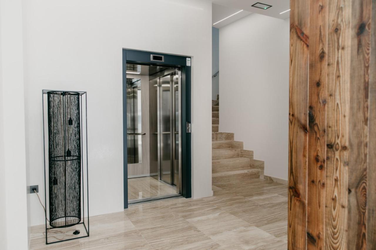 Suites Port Cambrils Kültér fotó