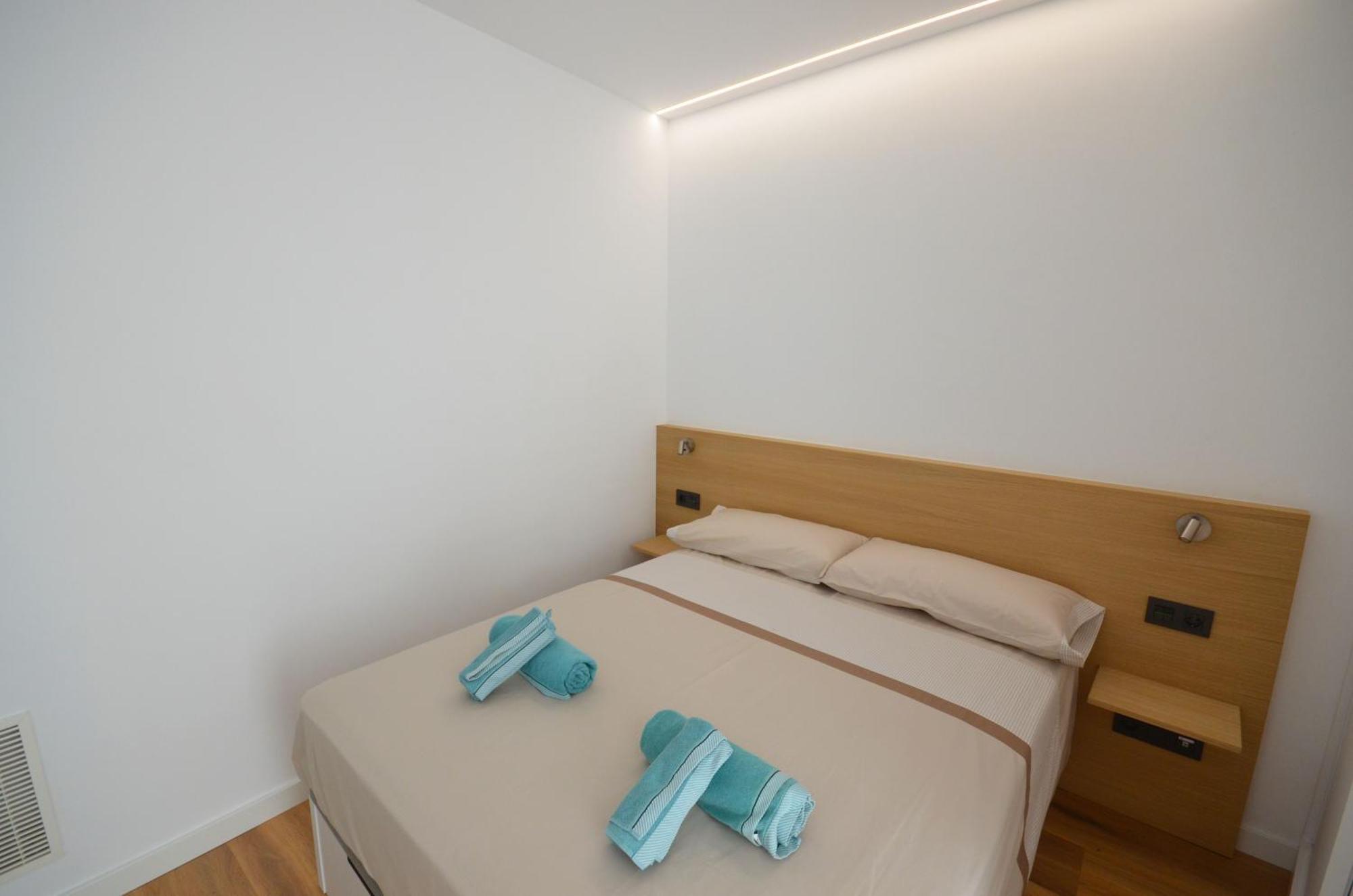 Suites Port Cambrils Kültér fotó